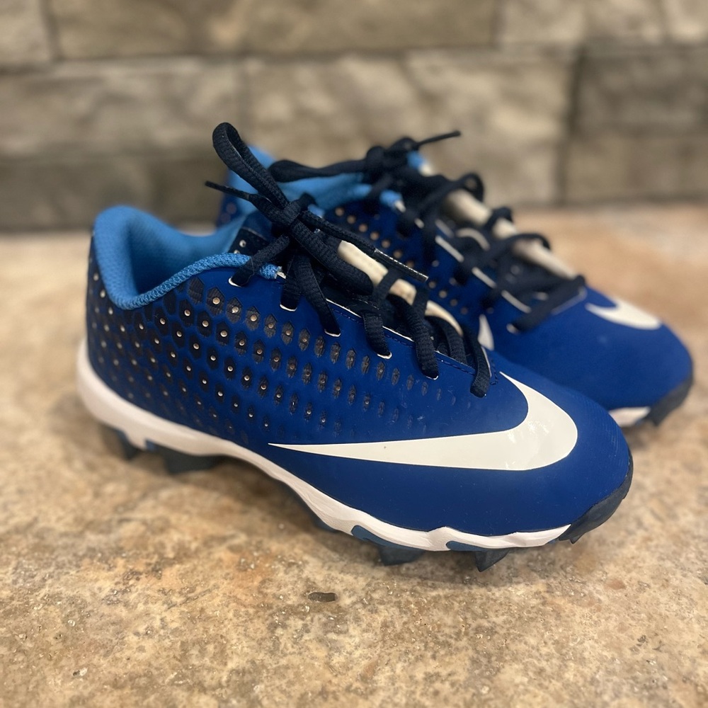 Nike Blue and White Fastflex Cleats
